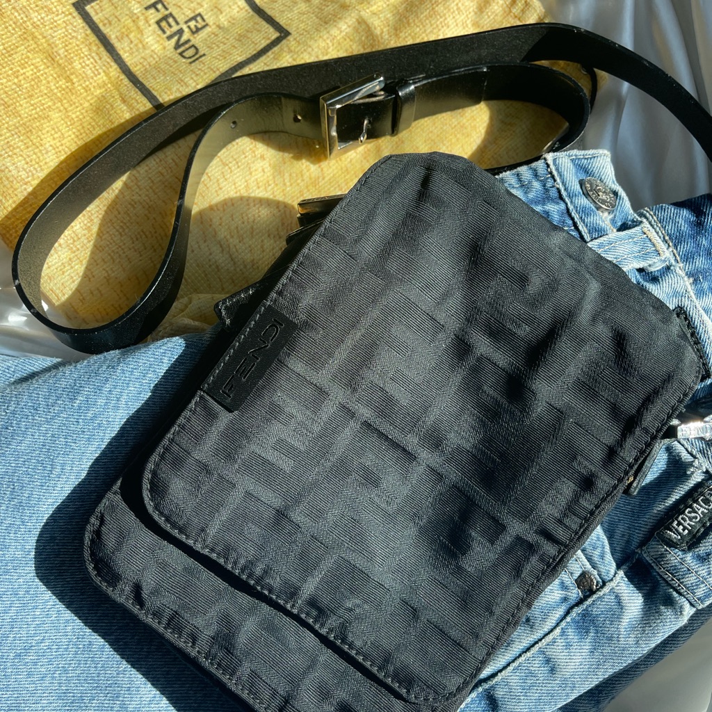 Fendi Zucca Cross Body Shoulder Bag Pochette Purse Black Nylon Leather